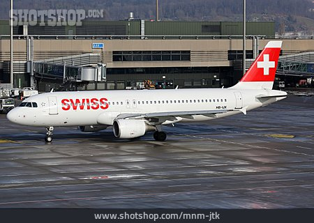
                Airline, Passagierflugzeug, Swiss                   