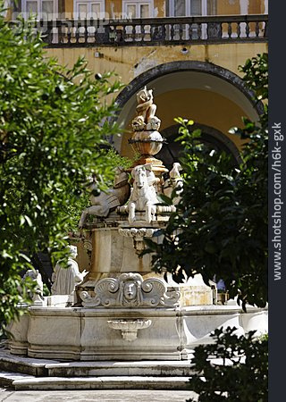 
                Brunnen, Neapel                   