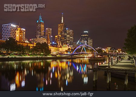 
                Skyline, Wolkenkratzer, Melbourne, Yarra-river                   