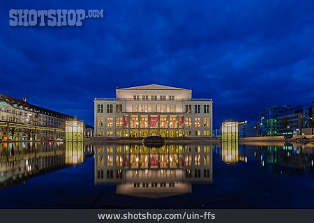
                Leipzig, Opernhaus, Augustusplatz                   