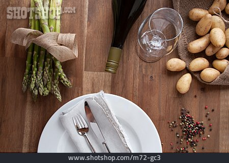 
                Spargelsaison, Leichte Küche, Frühkartoffeln                   