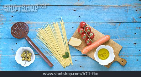 
                Gewürze & Zutaten, Spaghetti, Italienische Küche                   