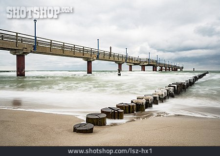 
                Winter, Ostsee, Seebrücke                   