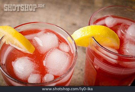 
                Cocktail, Sommergetränk                   