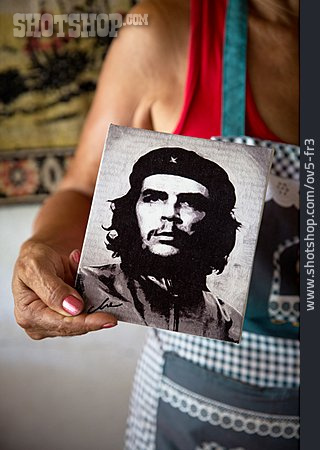 
                Verehrung, Revolution, Che Guevara                   
