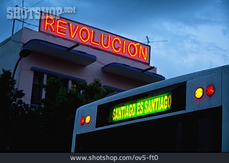 
                Leuchtreklame, Bus, Revolution                   
