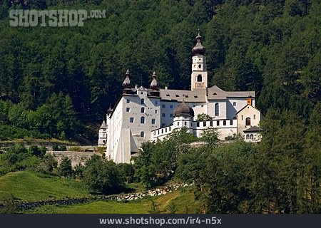 
                Burgeis, Abtei Marienberg                   
