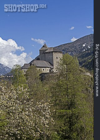 
                Burg, Reifenstein                   