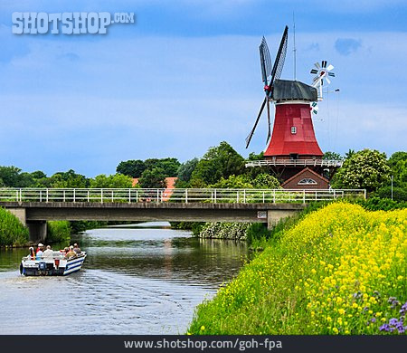 
                Windmühle, Friesland, Greetsiel, Schoof’s Mühle                   