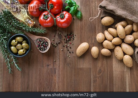 
                Gemüse, Oliven, Zutaten                   