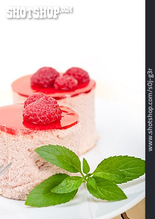 
                Dessert, Himbeeren, Mousse                   