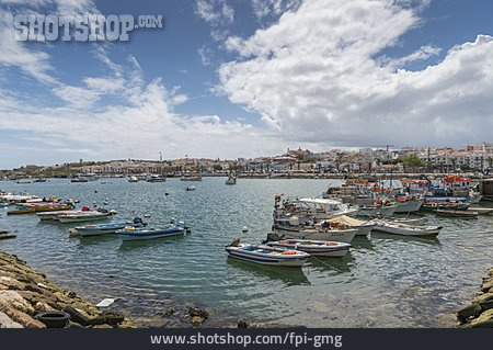 
                Hafenbecken, Algarve, Lagos                   