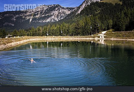 
                Schwimmen, Bergsee, Berchtesgaden                   