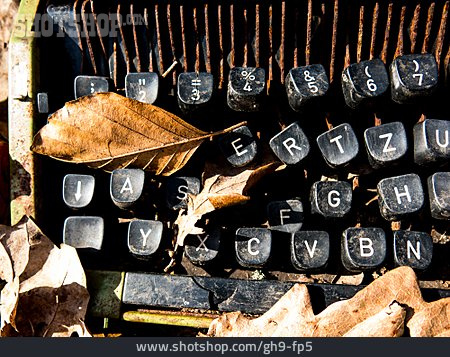 
                Schreibmaschine, Nostalgie                   
