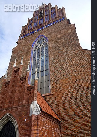 
                Backsteingotik, Breslau, Kirche St. Dorothea                   