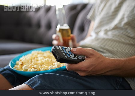 
                Fernsehen, Snack, Popcorn                   