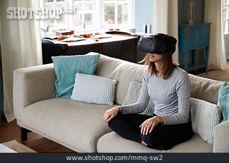 
                Virtuelle Realität, Computerspiel, Virtuell, Virtual Reality Headset                   