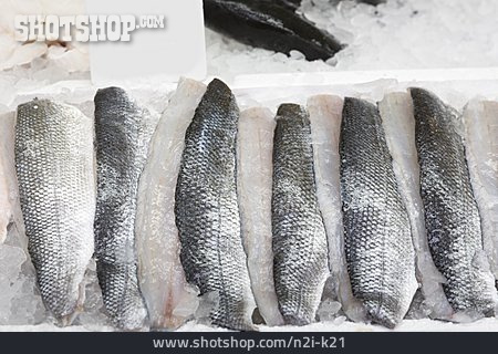 
                Fischmarkt, Fischfilet, Feinkost                   