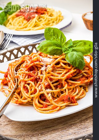 
                Italienische Küche, Spaghetti Napoli                   
