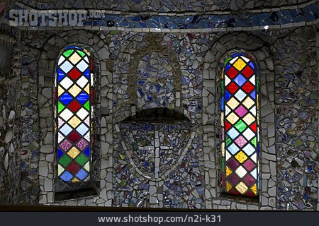 
                Kirchenfenster, Guernsey, Little Chapel                   