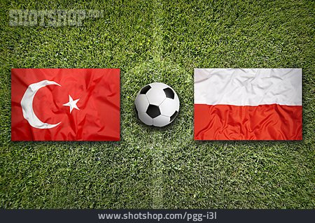 
                Fußball, Türkei, Polen                   