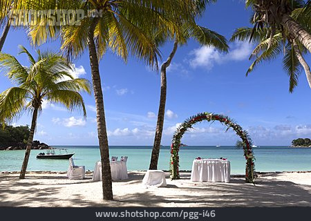 
                Strand, Seychellen, Flitterwochen                   