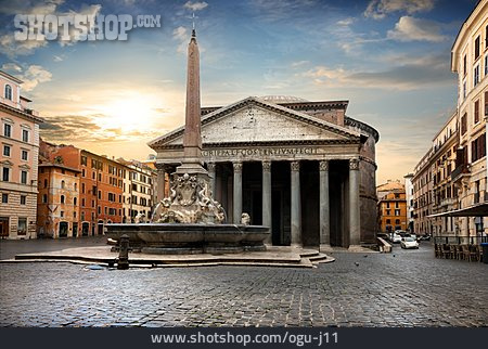 
                Brunnen, Pantheon, Piazza Della Rotonda                   