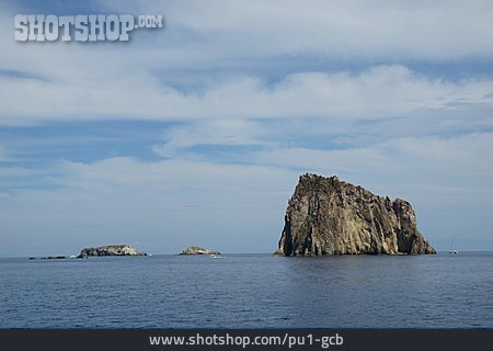 
                Liparische Inseln, Felseninsel, Tyrrhenischen Meer                   