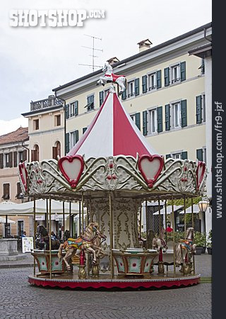 
                Karussell, Cividale Del Friuli                   
