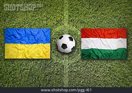 
                Fußball, Ungarn, Ukraine                   