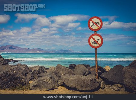 
                Küste, Fuerteventura, Schwimmverbot, Angelverbot                   