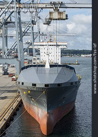 
                Frachtschiff, Containerterminal, Verladung                   