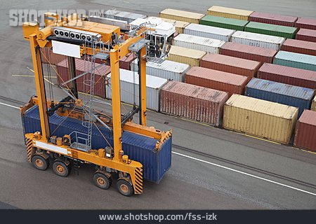 
                Logistik, Containerhafen, Frachtgut                   