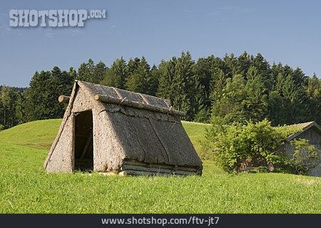 
                Hütte, Alm, Rindenhütte                   