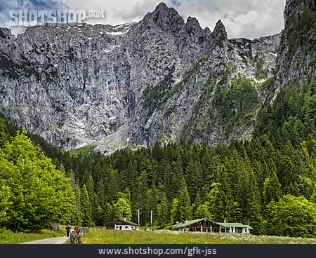 
                Bergmassiv, Alpenvorland, Berchtesgaden                   