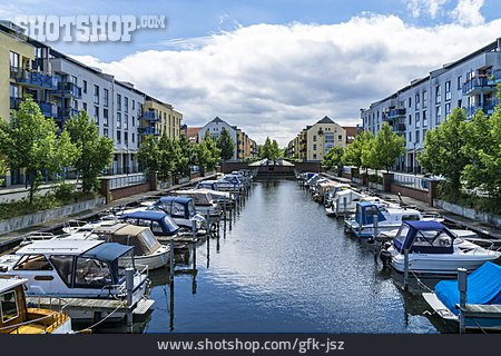 
                Bootshafen, Wasserkanal, Nieder Neuendorf                   