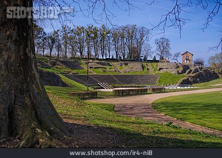 
                Amphitheater, Autun                   
