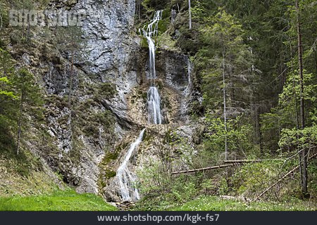 
                Wasserfall, Felswand, Kärnten                   