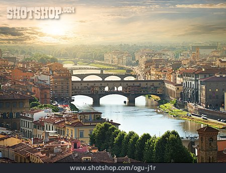 
                Brücke, Morgensonne, Florenz                   