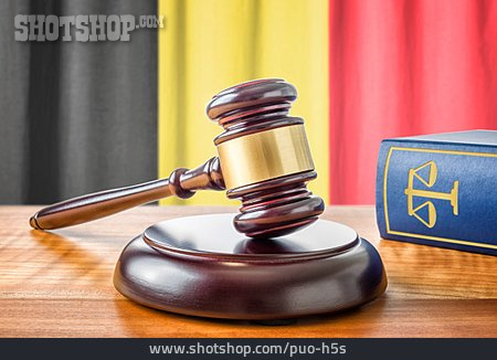 
                Justiz, Gesetz, Belgien, Richterhammer                   