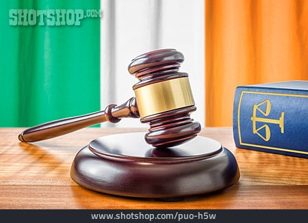 
                Gesetz, Irland                   