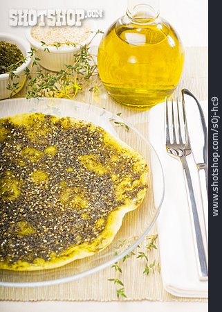 
                Fladenbrot, Arabische Küche, Zatar                   