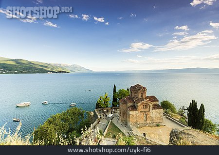 
                Mazedonien, Ohrid, Kirche Des Heiligen Johannes Von Kaneo                   