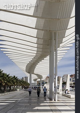 
                Promenade, Malaga                   