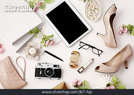
                Fashion, Besitz, Blogger                   