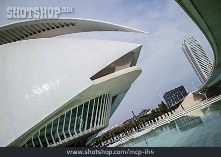 
                Moderne Baukunst, Valencia, Ciudad De Las Artes Y De Las Ciencias                   