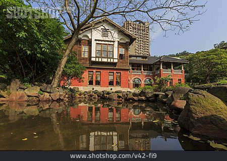
                Taipei, Beitou Hot Spring Museum                   