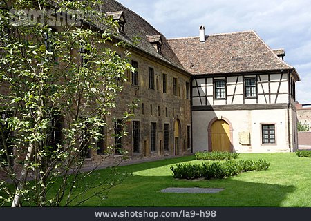 
                Colmar, Klosteranlage, Kloster Unterlinden                   