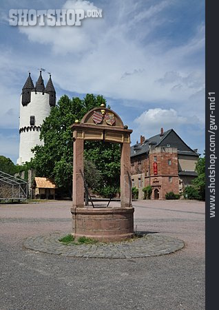 
                Brunnen, Steinheim                   