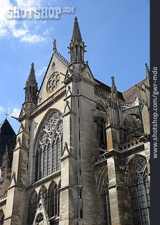 
                Gotik, Kathedrale St. étienne                   